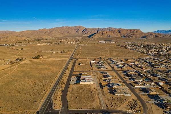 Commercial Land for Sale in Apple Valley, California