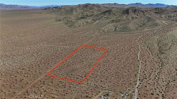 5 Acres of Land for Sale in Helendale, California