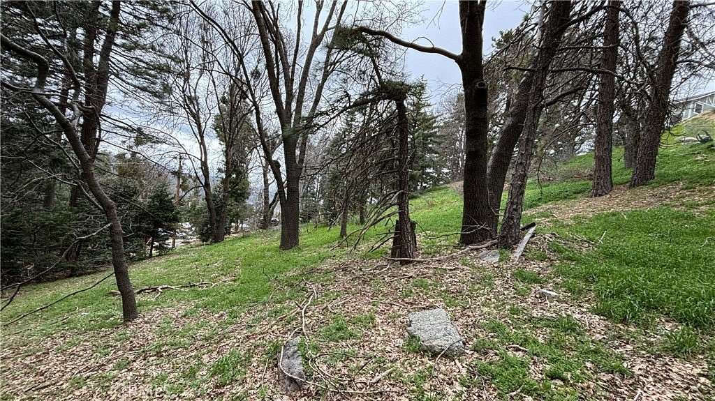 0.19 Acres of Land for Sale in Crestline, California