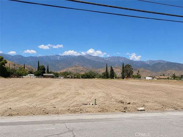 1 Acre of Mixed-Use Land for Sale in Banning, California