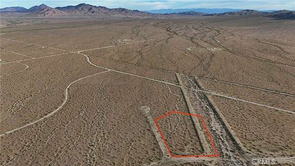 2 Acres of Land for Sale in Helendale, California