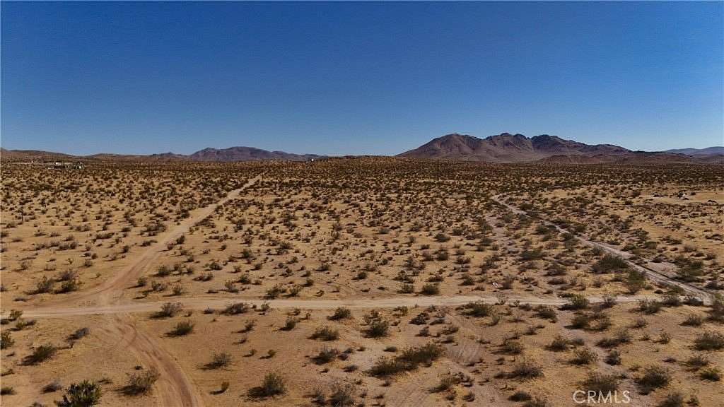 2 Acres of Land for Sale in Apple Valley, California