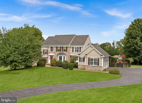 3 Acres of Land with Home for Sale in Hamilton, Virginia