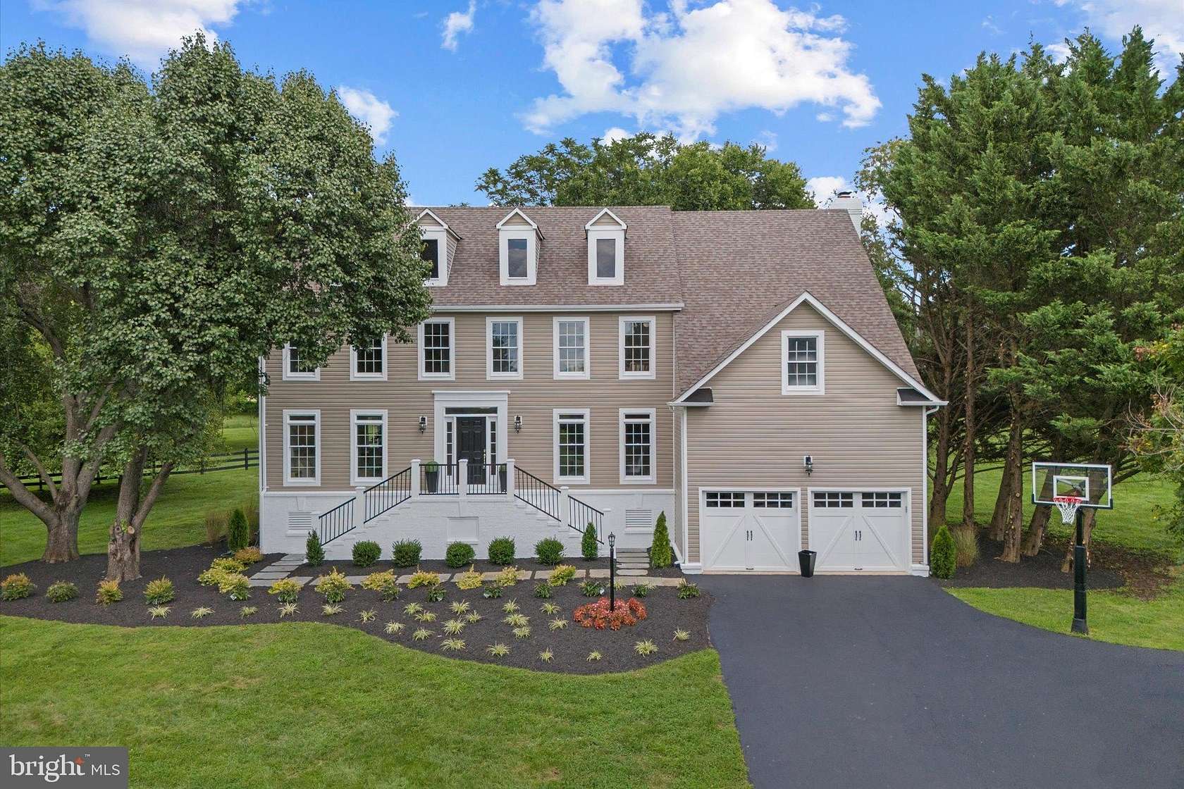 1.67 Acres of Land with Home for Sale in Purcellville, Virginia