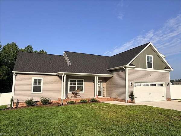 5.32 Acres of Land with Home for Sale in Franklin, Virginia