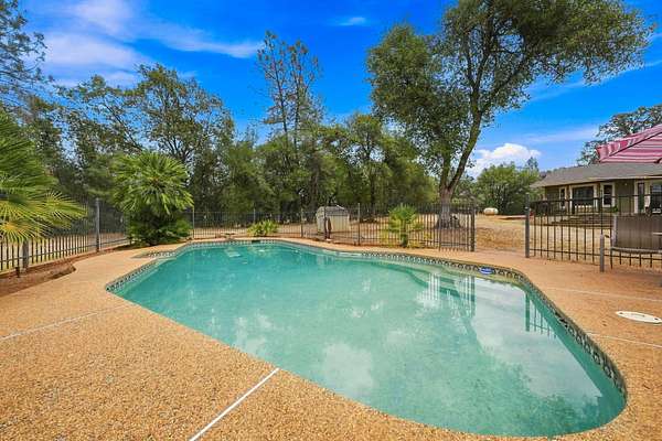 3.1 Acres of Land with Home for Sale in Redding, California