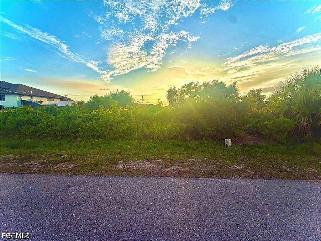 0.26 Acres of Residential Land for Sale in Lehigh Acres, Florida
