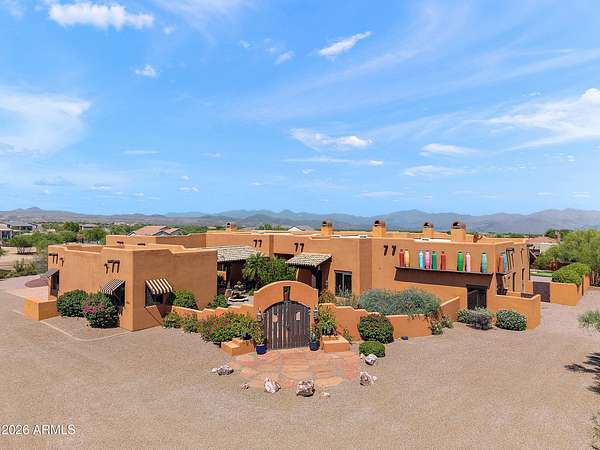 1.65 Acres of Land with Home for Sale in Scottsdale, Arizona