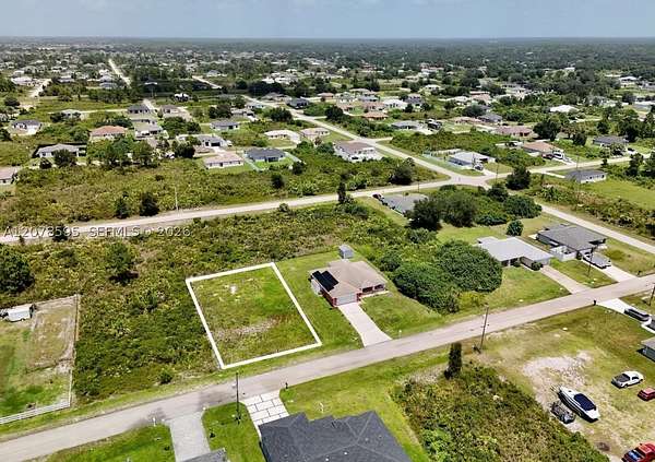 0.25 Acres of Residential Land for Sale in Lehigh Acres, Florida