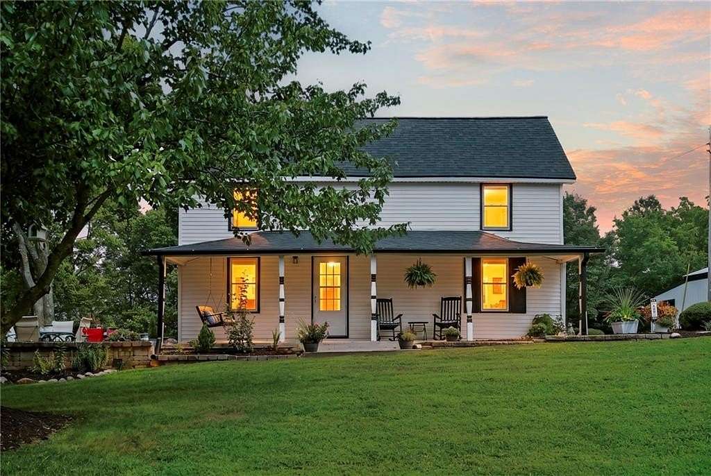 13 Acres of Land with Home for Sale in Weston, Missouri