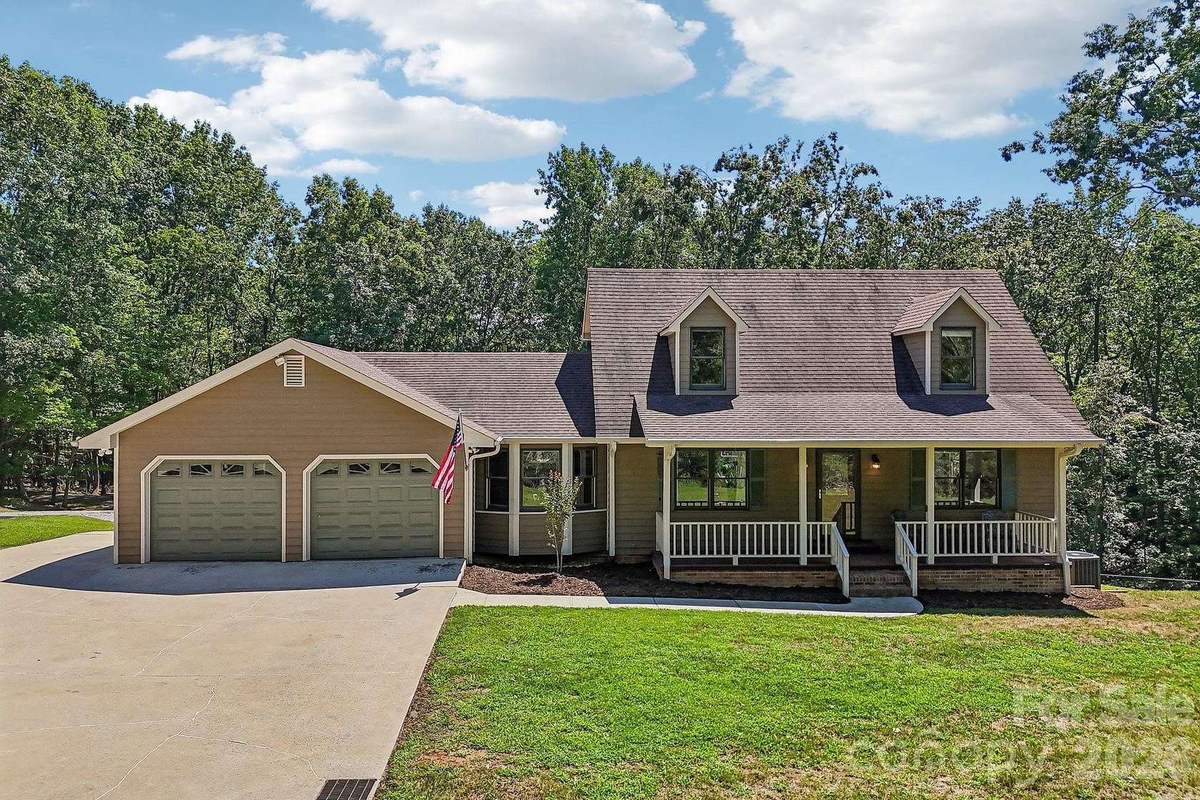 1.86 Acres of Land with Home for Sale in Columbus, North Carolina