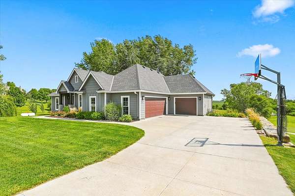 5.39 Acres of Land with Home for Sale in Glenwood, Iowa