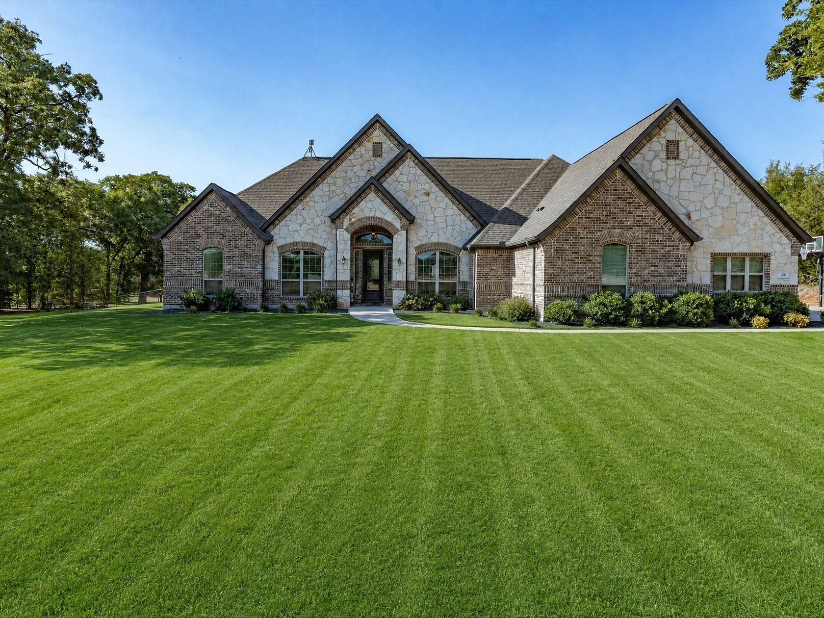 1.86 Acres of Land with Home for Sale in Paradise, Texas