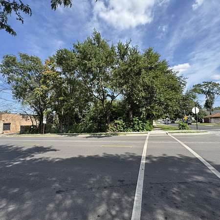 0.21 Acres of Commercial Land for Sale in Chicago, Illinois