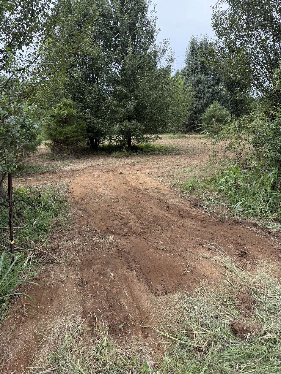 5.32 Acres of Residential Land for Sale in Riceville, Tennessee