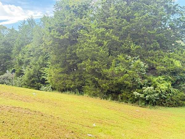 1.1 Acres of Residential Land for Sale in Ashland City, Tennessee