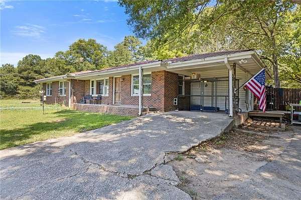 2.3 Acres of Land with Home for Sale in Douglasville, Georgia