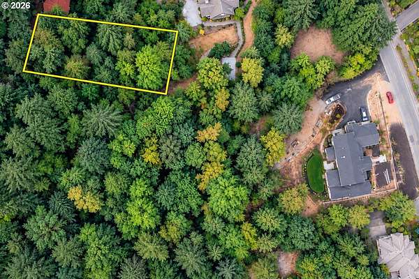 0.47 Acres of Residential Land for Sale in Lake Oswego, Oregon