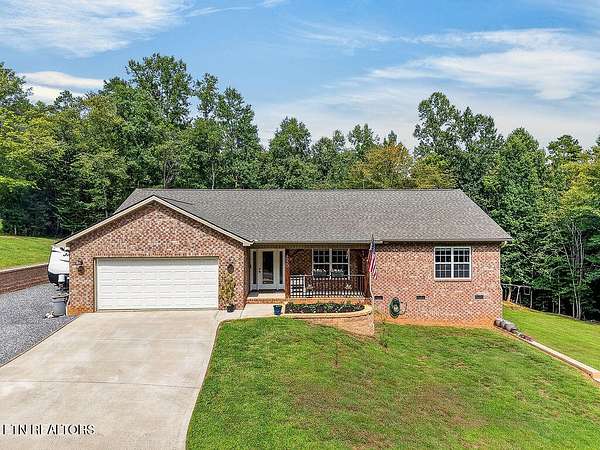 2 Acres of Land with Home for Sale in Louisville, Tennessee