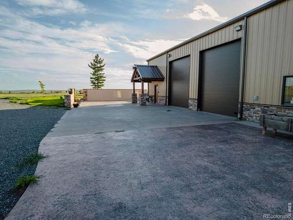 15 Acres of Land with Home for Sale in Wray, Colorado