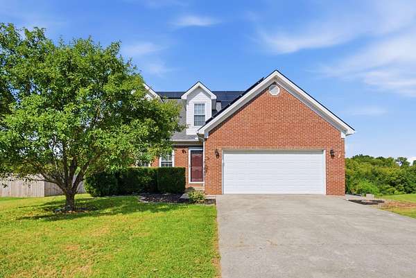 1.5 Acres of Land with Home for Sale in Richmond, Kentucky
