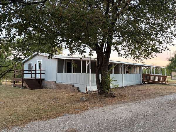 3 Acres of Land with Home for Sale in Denton, Texas