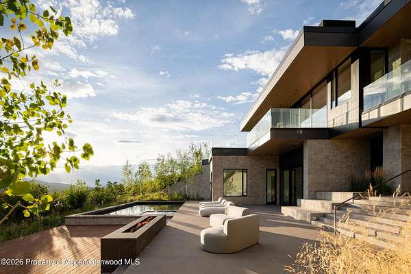 6.5 Acres of Land with Home for Sale in Aspen, Colorado