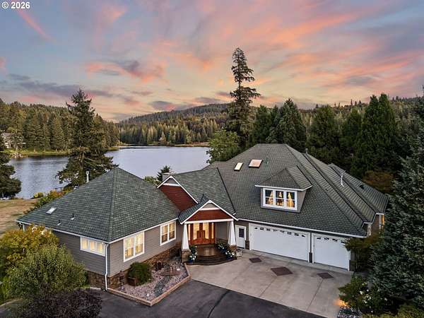 3 Acres of Land with Home for Sale in Beavercreek, Oregon