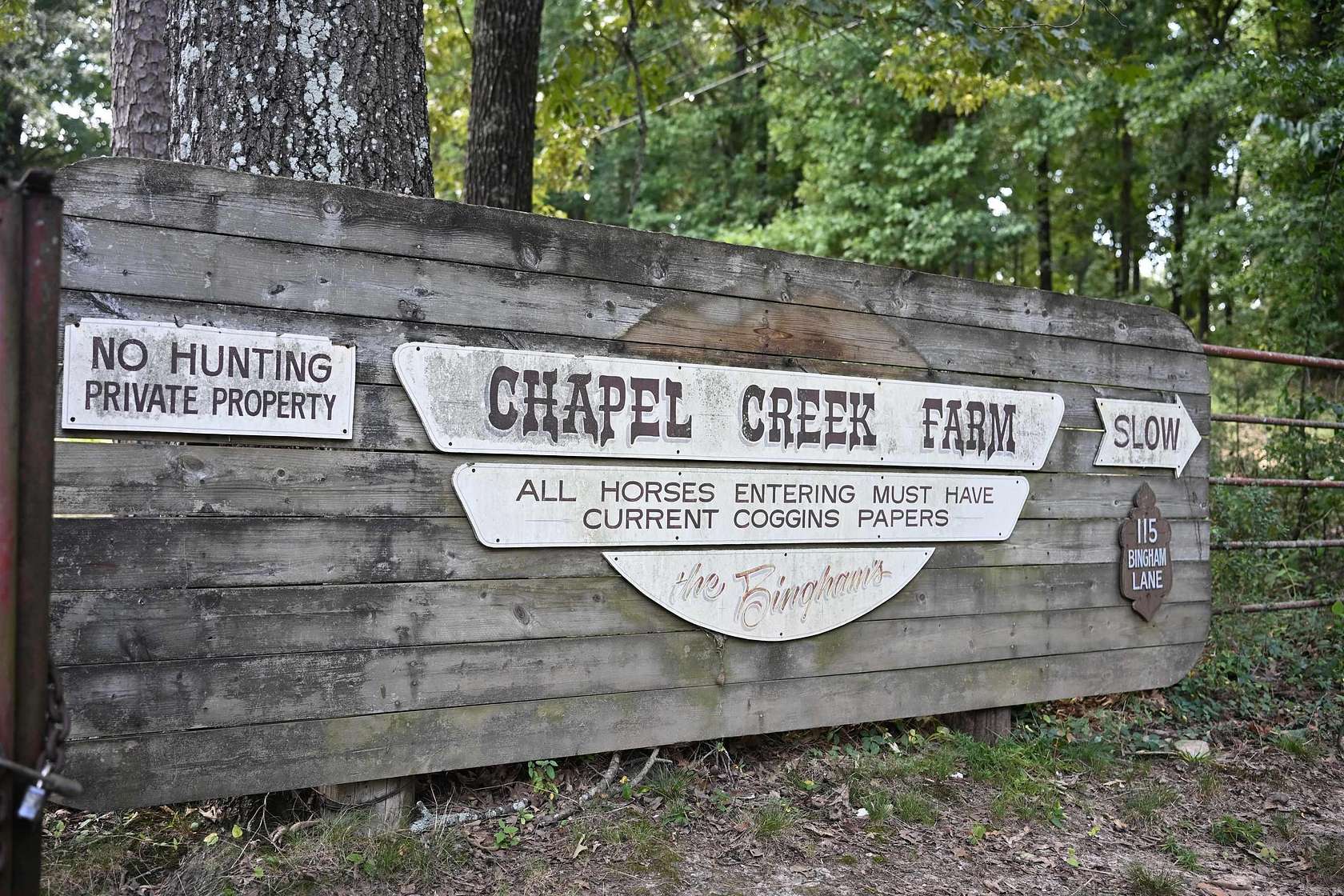 68.9 Acres of Land with Home for Sale in De Queen, Arkansas