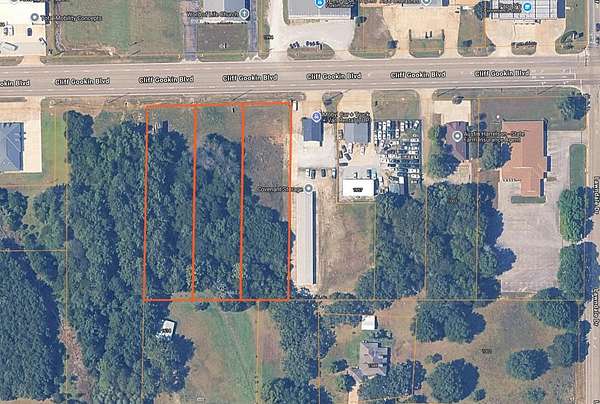 2.5 Acres of Commercial Land for Sale in Tupelo, Mississippi