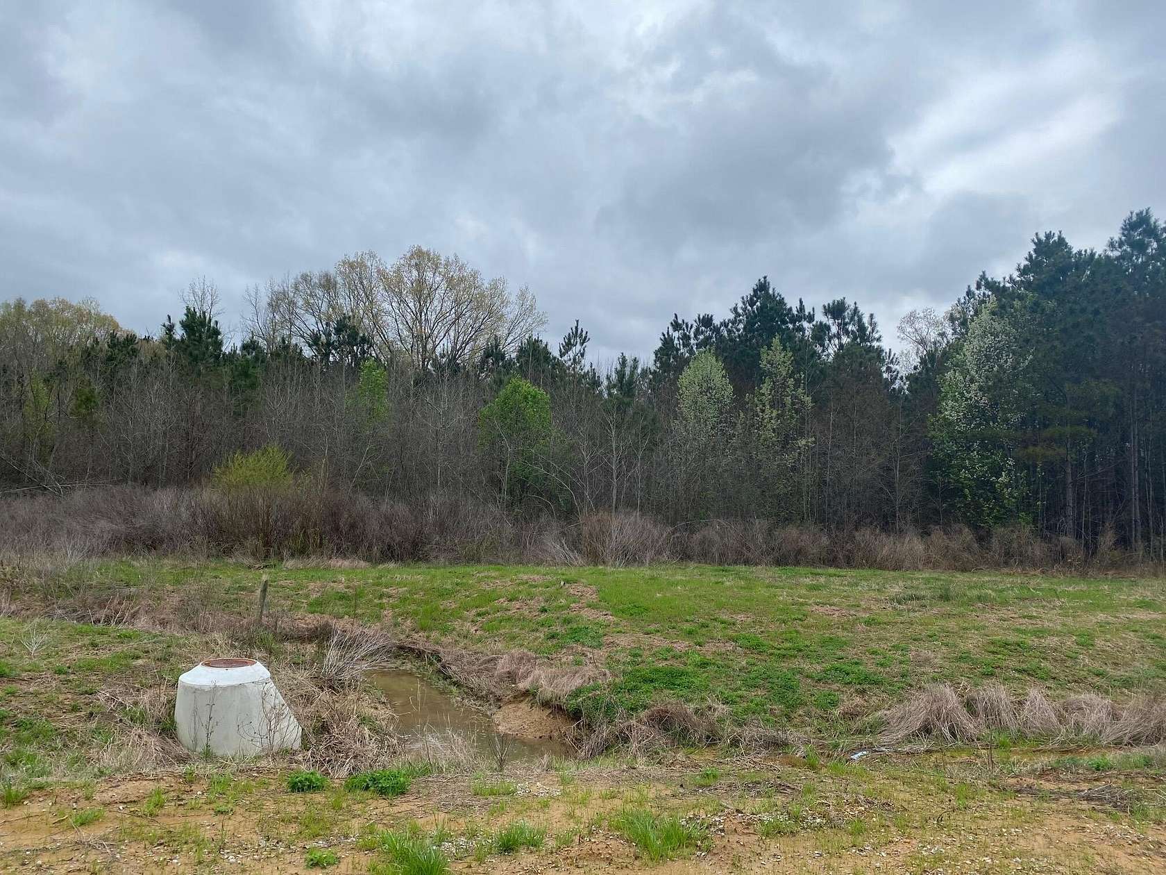 1.38 Acres of Residential Land for Sale in Tupelo, Mississippi