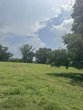140 Acres of Land for Sale in Tupelo, Mississippi
