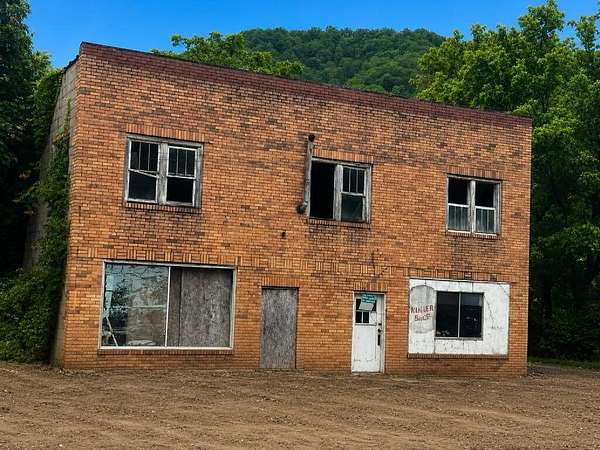0.25 Acres of Mixed-Use Land for Sale in Virgie, Kentucky
