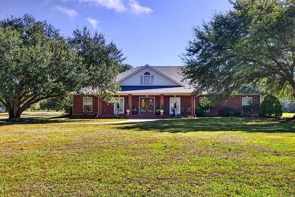 3.16 Acres of Land with Home for Sale in Carriere, Mississippi
