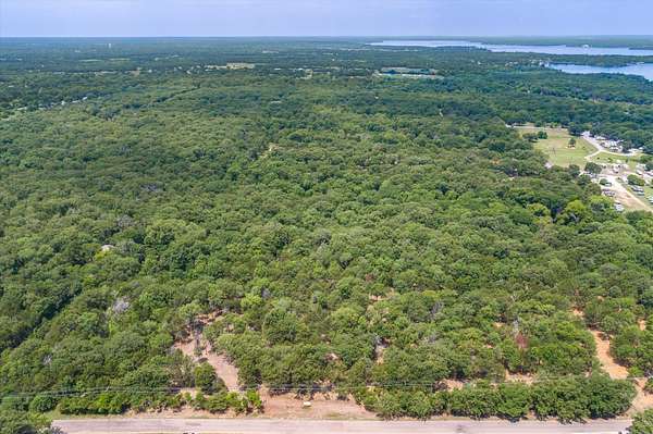 1.77 Acres of Residential Land for Sale in Wills Point, Texas