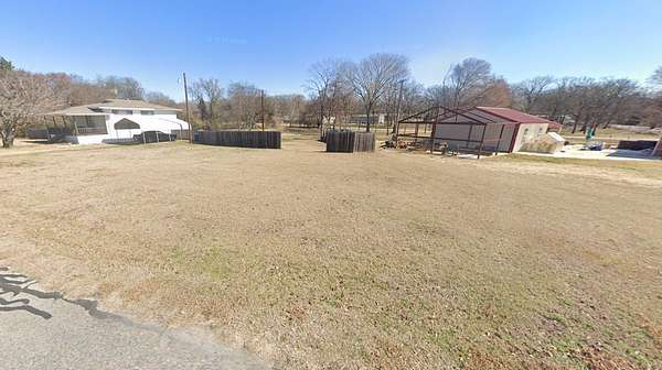 0.21 Acres of Residential Land for Sale in Gun Barrel City, Texas