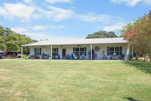 16.2 Acres of Land with Home for Sale in Kaufman, Texas