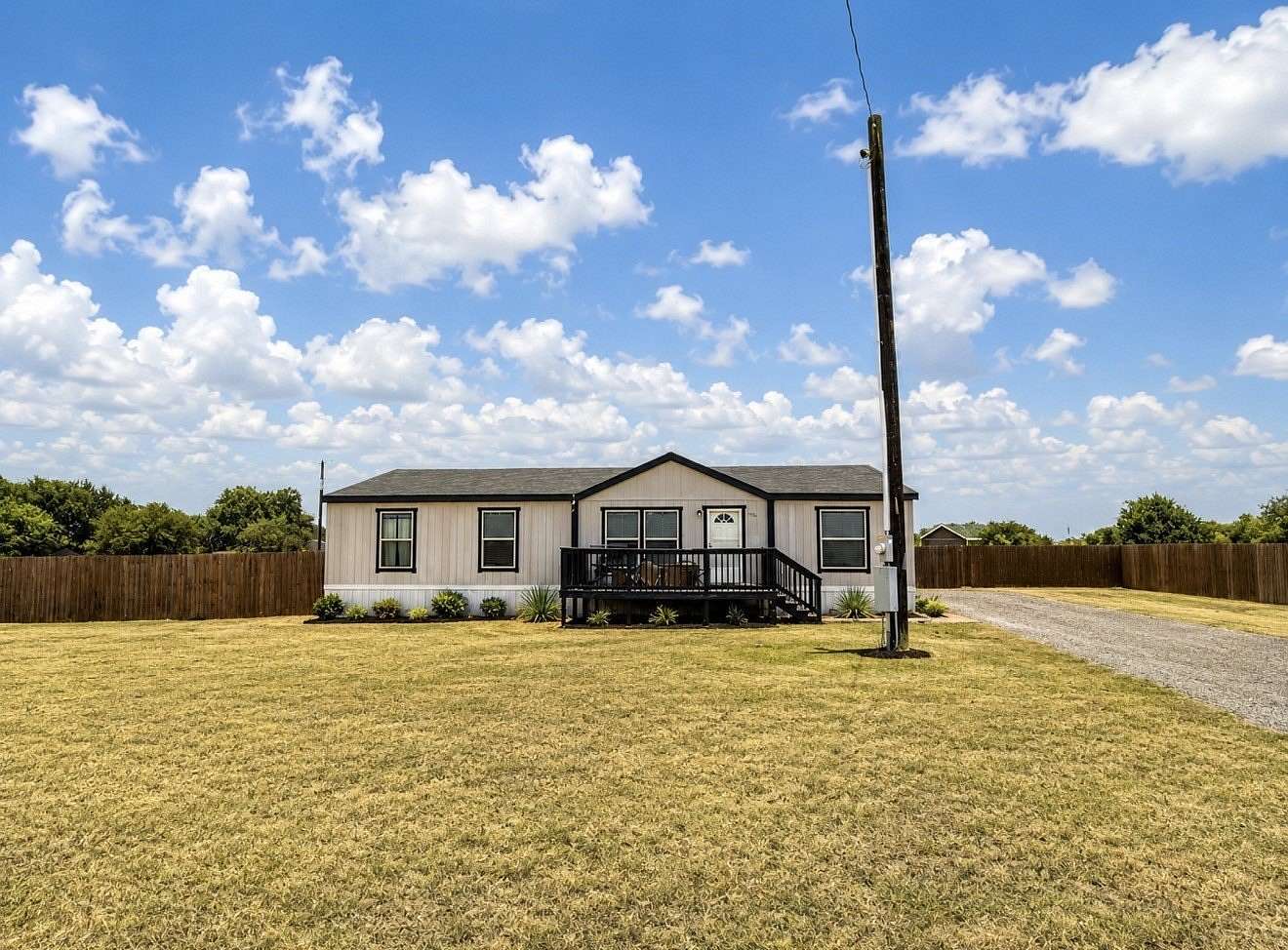 2.45 Acres of Residential Land for Sale in Rhome, Texas