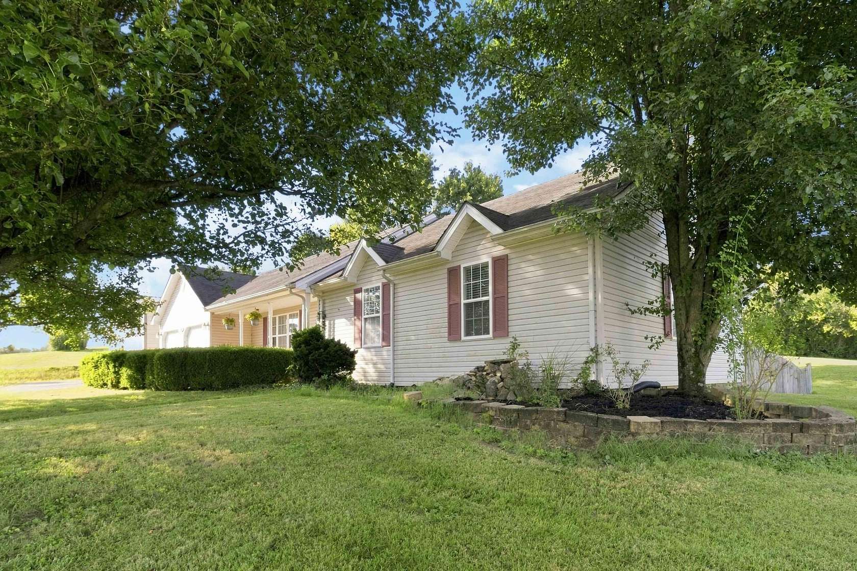 1.66 Acres of Land with Home for Sale in Stanford, Kentucky