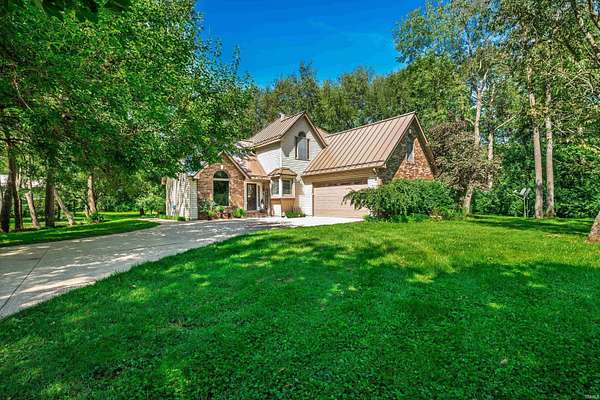 5 Acres of Land with Home for Sale in Muncie, Indiana