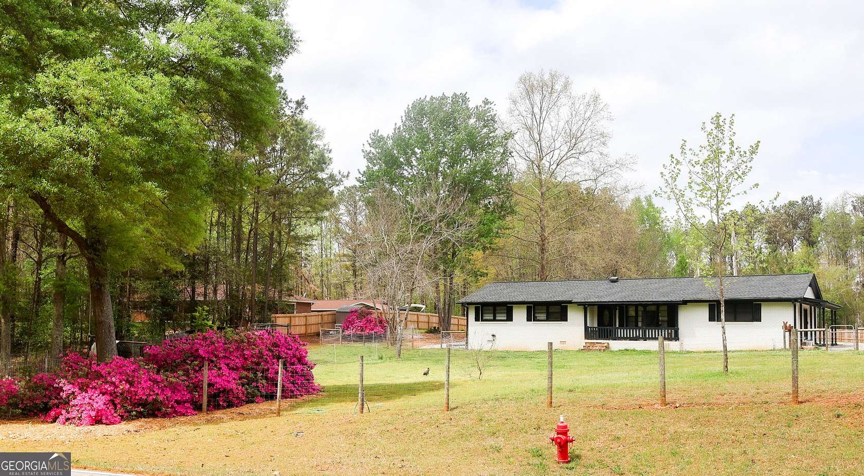 1.67 Acres of Land with Home for Sale in Grantville, Georgia