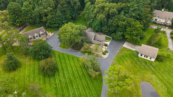 6.32 Acres of Land with Home for Sale in Valparaiso, Indiana