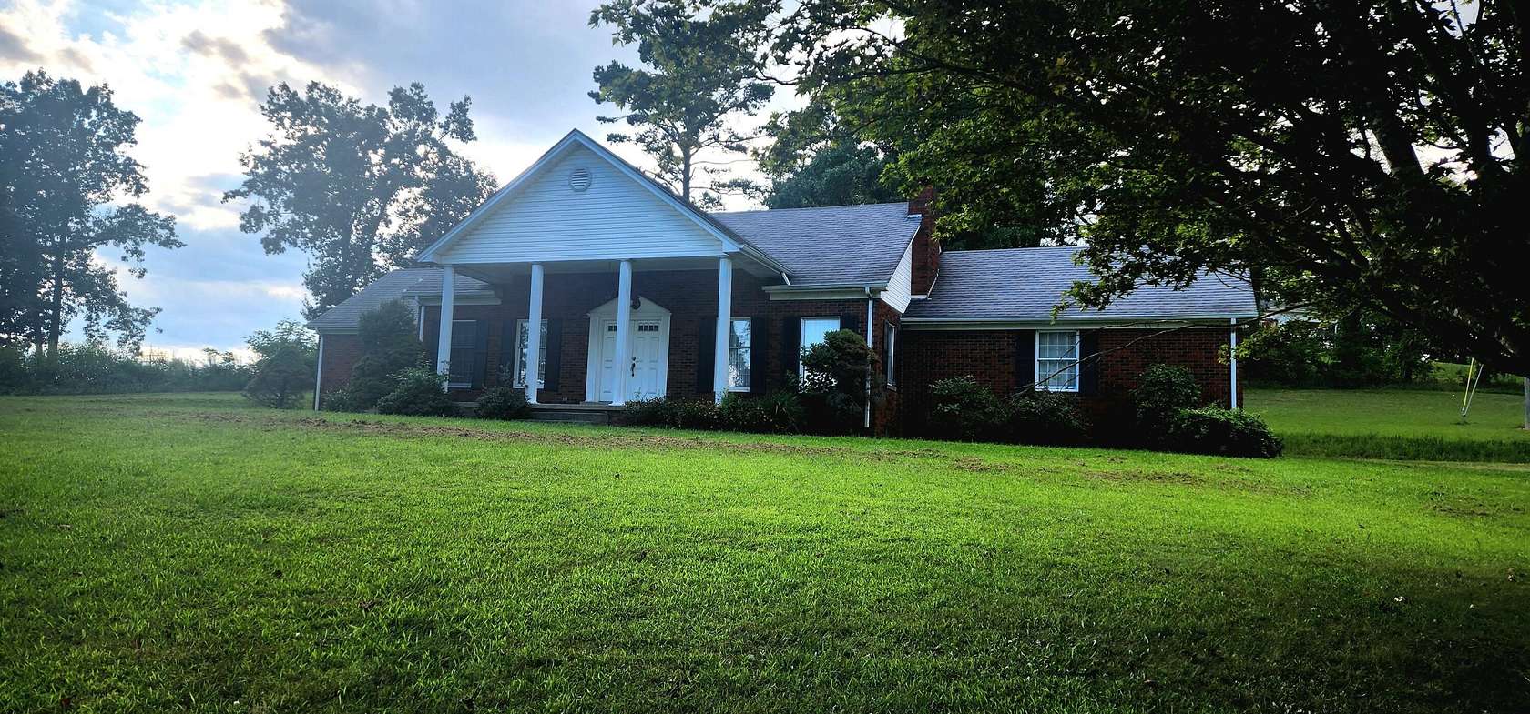 3.7 Acres of Improved Commercial Land for Sale in London, Kentucky