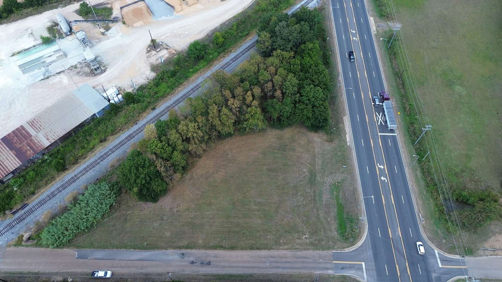 1.3 Acres of Commercial Land for Sale in West Point, Mississippi