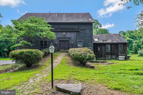 9.86 Acres of Land with Home for Sale in Hopewell, New Jersey