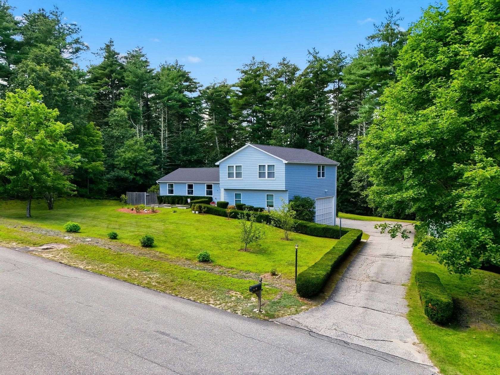 1.59 Acres of Land with Home for Sale in Windham, New Hampshire