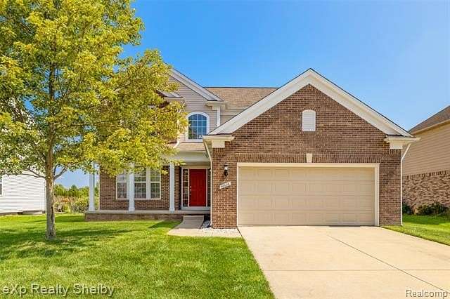 19 Acres of Land with Home for Sale in Macomb Township, Michigan