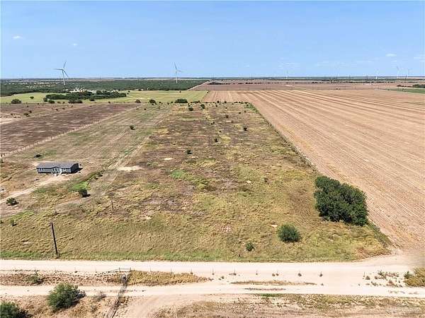 10 Acres of Residential Land for Sale in Edinburg, Texas