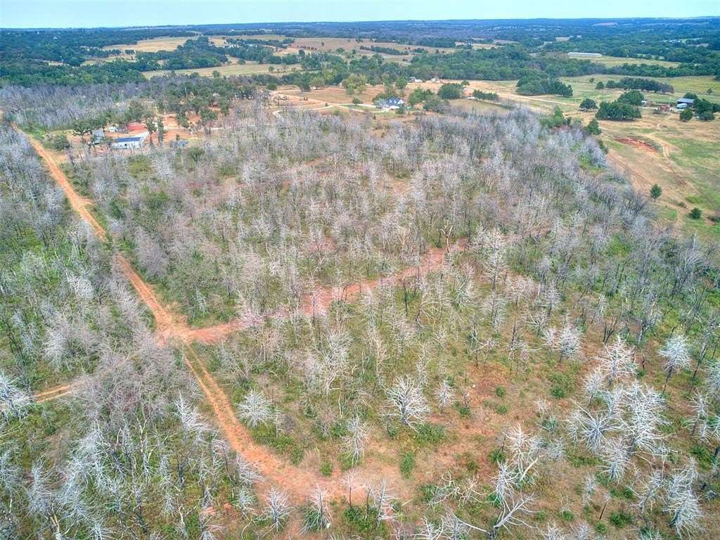 10 Acres of Recreational & Residential Land for Sale in Guthrie, Oklahoma