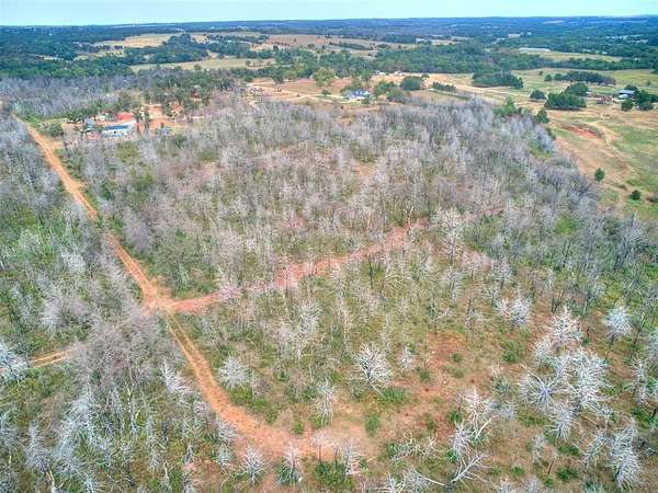 10 Acres of Recreational & Residential Land for Sale in Guthrie, Oklahoma
